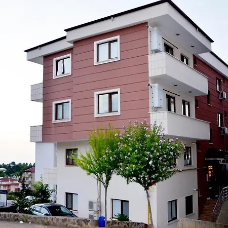 空那卡拉尔尊贵酒店 2* 特拉布宗