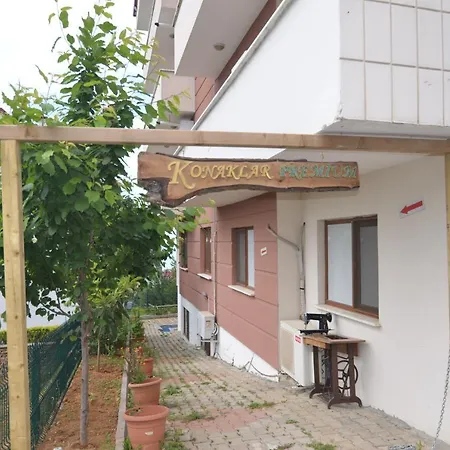 空那卡拉尔尊贵酒店 2*